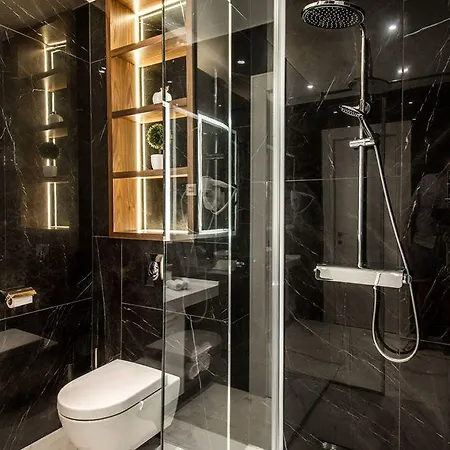 Miraval Luxury 4*