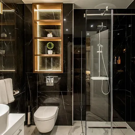 Couette-café Miraval Luxury