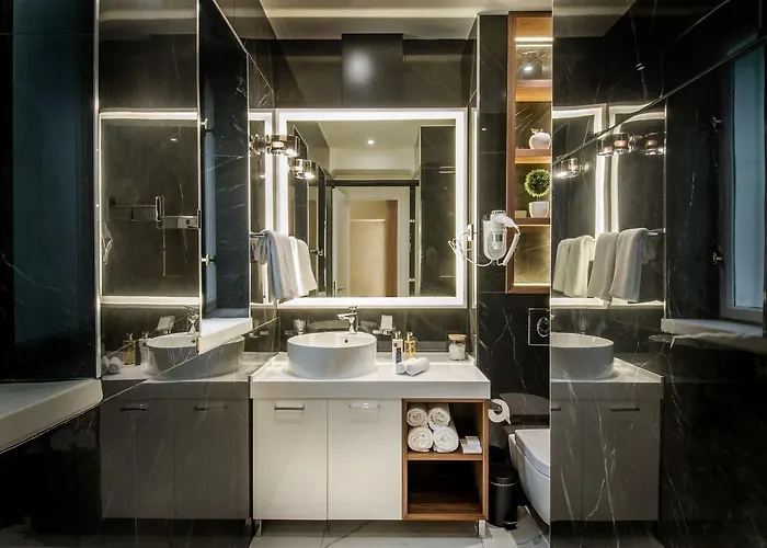 Miraval Luxury Bed & Breakfast 4*