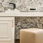 Couette-café Miraval Luxury 4*
