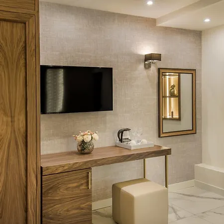 Miraval Luxury 4*