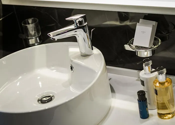 Miraval Luxury krevet i doručak