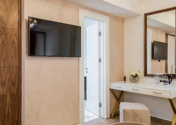 Miraval Luxury krevet i doručak Split