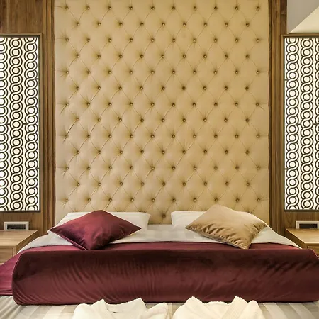 Miraval Luxury Bed and breakfast 4*